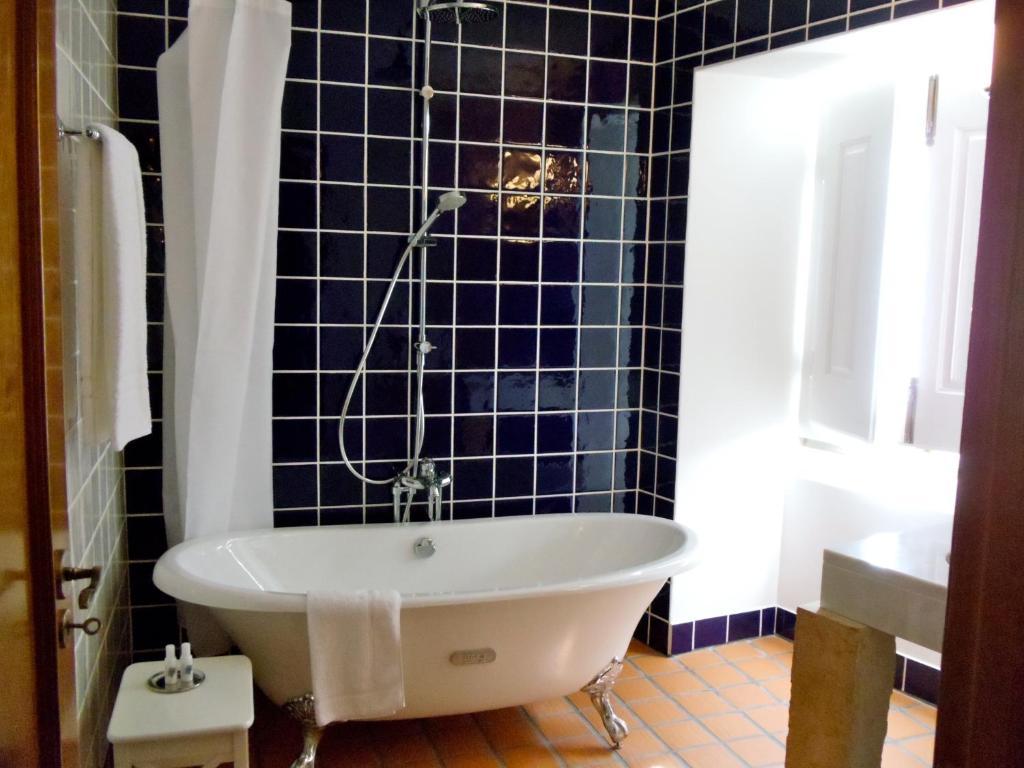 Casa Do Largo - Golega - Turismo De Habitacao Hotel Værelse billede