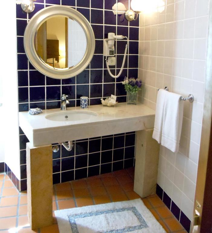 Casa Do Largo - Golega - Turismo De Habitacao Hotel Værelse billede