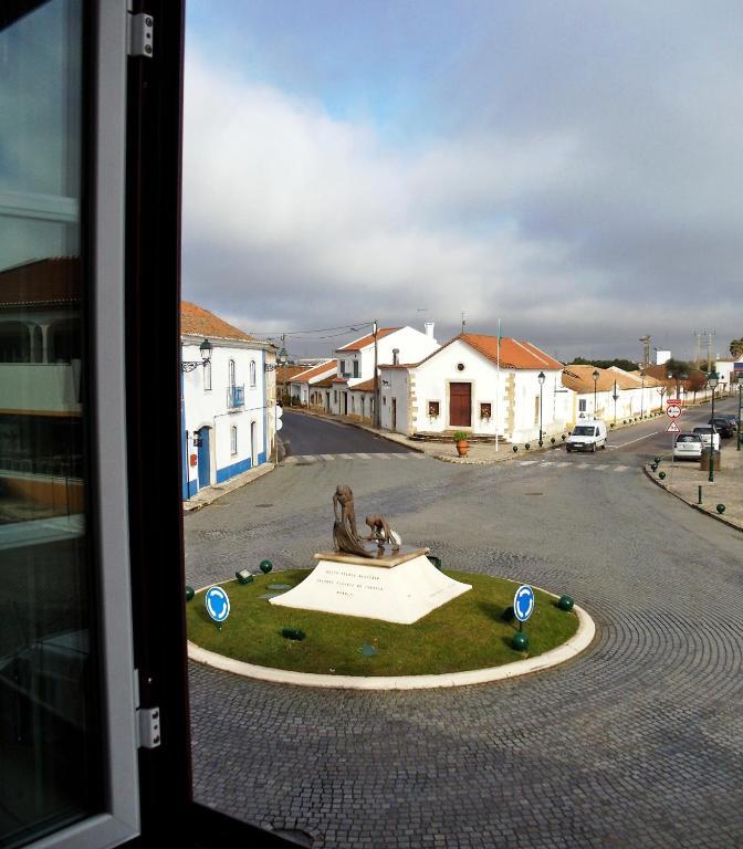 Casa Do Largo - Golega - Turismo De Habitacao Hotel Eksteriør billede